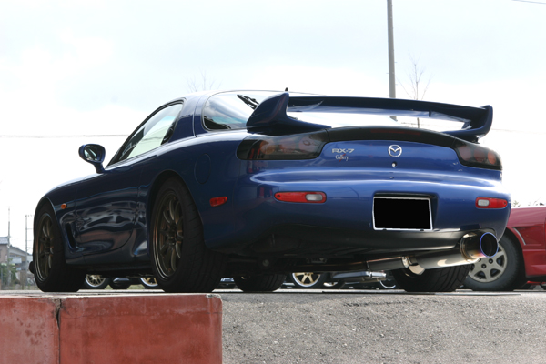 EVO Tune RX-7 FD3S | マフラー、エアロパーツ、サスペンションの開発